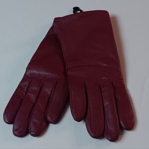 WOMEN'S FOWNES LEATHER GLOVES, Burgundy, Large.